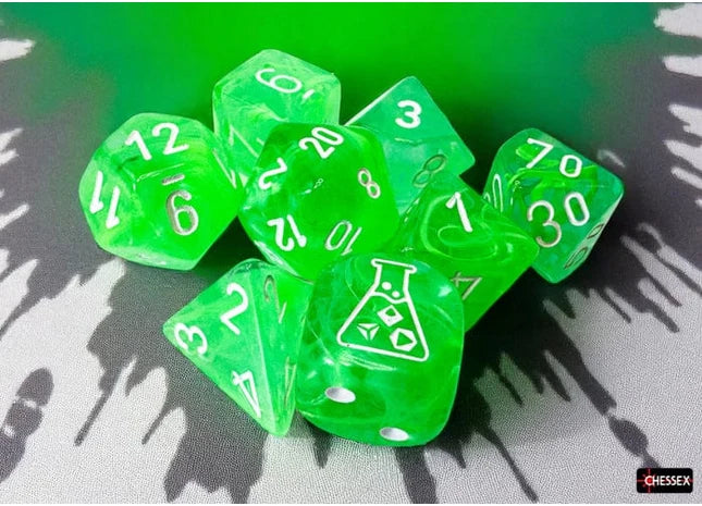 Chessex Dice - Polyhedral 7-die Set with bonus die - Nebula - gelatinous/white